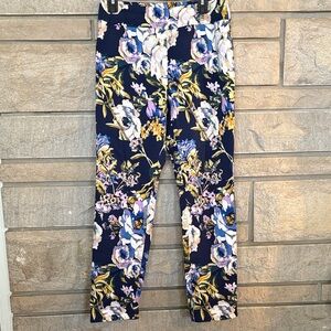 Chico's Navy with Floral Print Ankle Pants